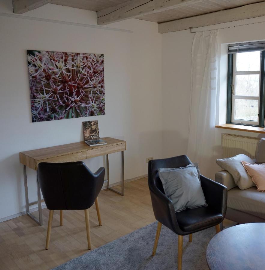 Apartamento "Haus Auf Dem Berg" Westensee Exterior foto